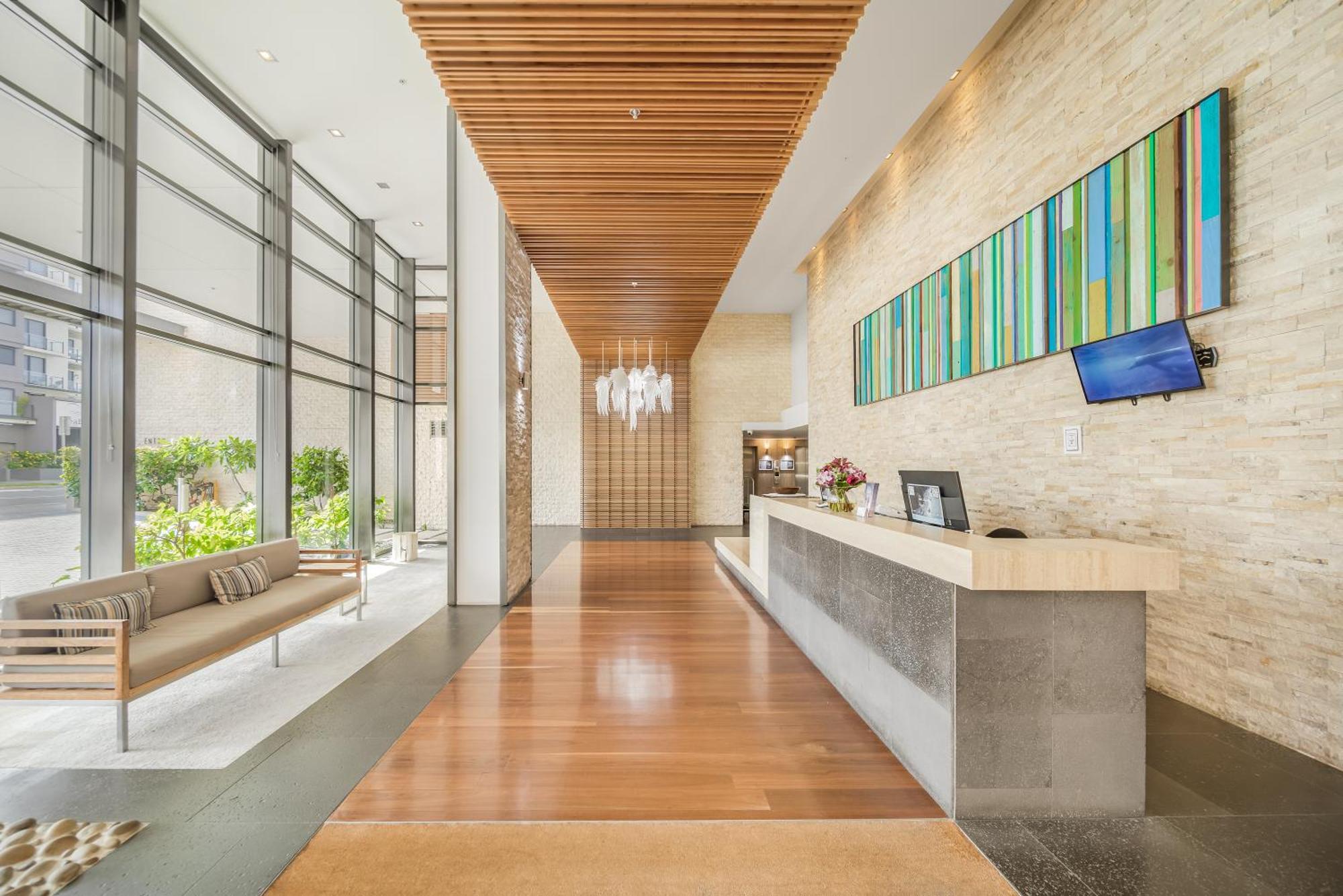 Oaks Redcliffe Mon Komo Suites エクステリア 写真