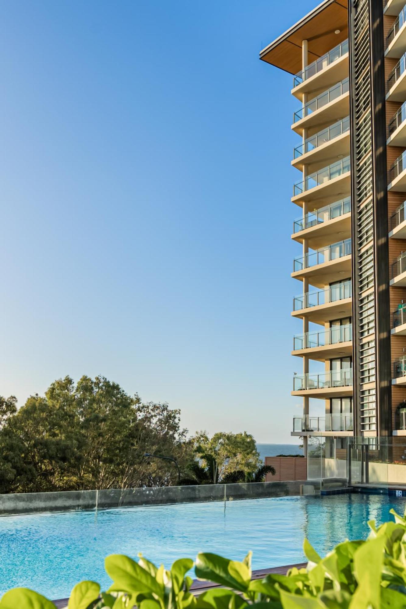 Oaks Redcliffe Mon Komo Suites エクステリア 写真
