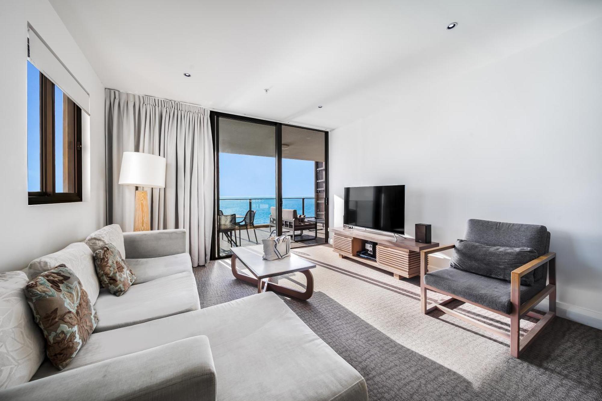 Oaks Redcliffe Mon Komo Suites エクステリア 写真