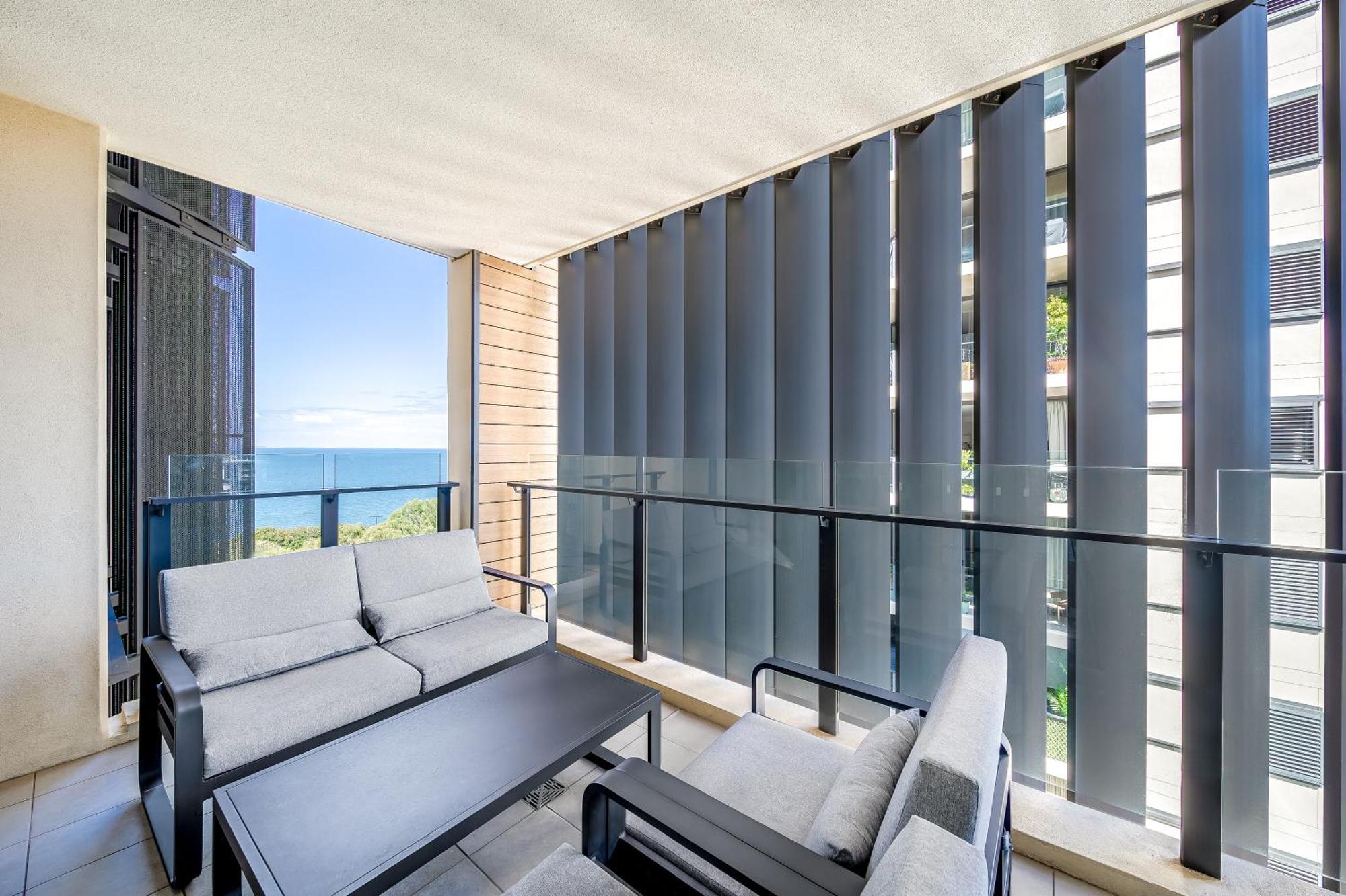 Oaks Redcliffe Mon Komo Suites エクステリア 写真