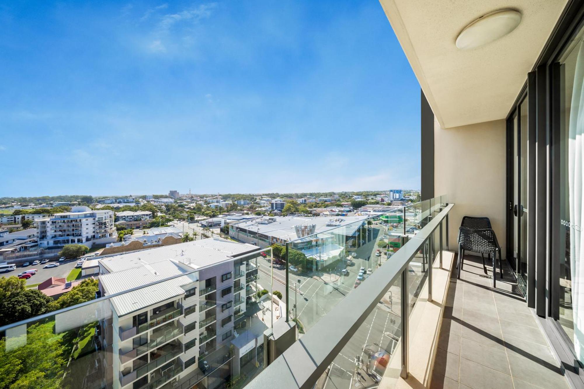 Oaks Redcliffe Mon Komo Suites エクステリア 写真