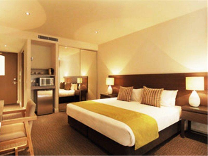Oaks Redcliffe Mon Komo Suites エクステリア 写真